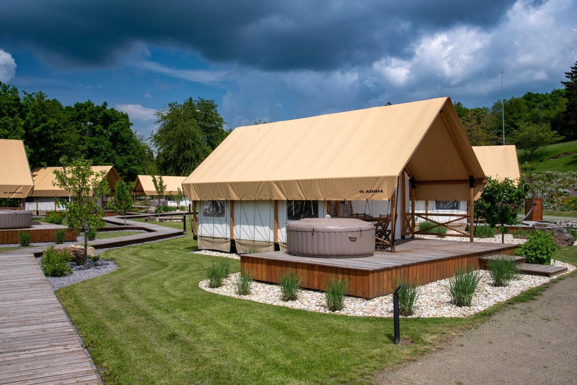 Hotel Forrest Glamping Banská Štiavnica Exterior foto